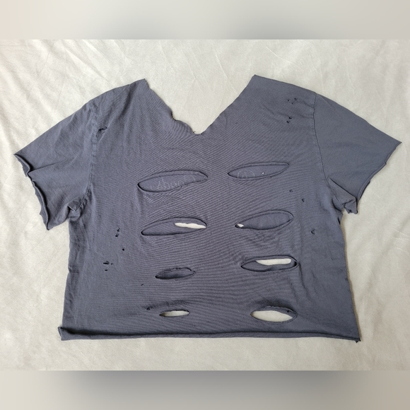 (M) Burton crop top - Picture 2 of 2